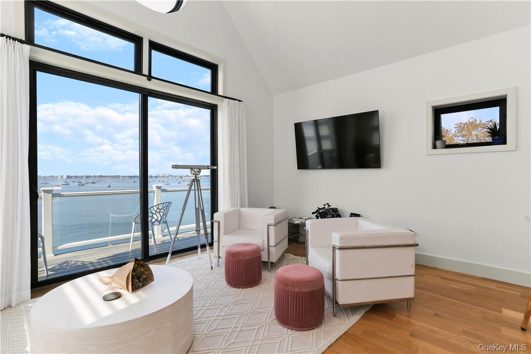 #6 photo, 81 Rochelle Street, Bronx , NY 10464