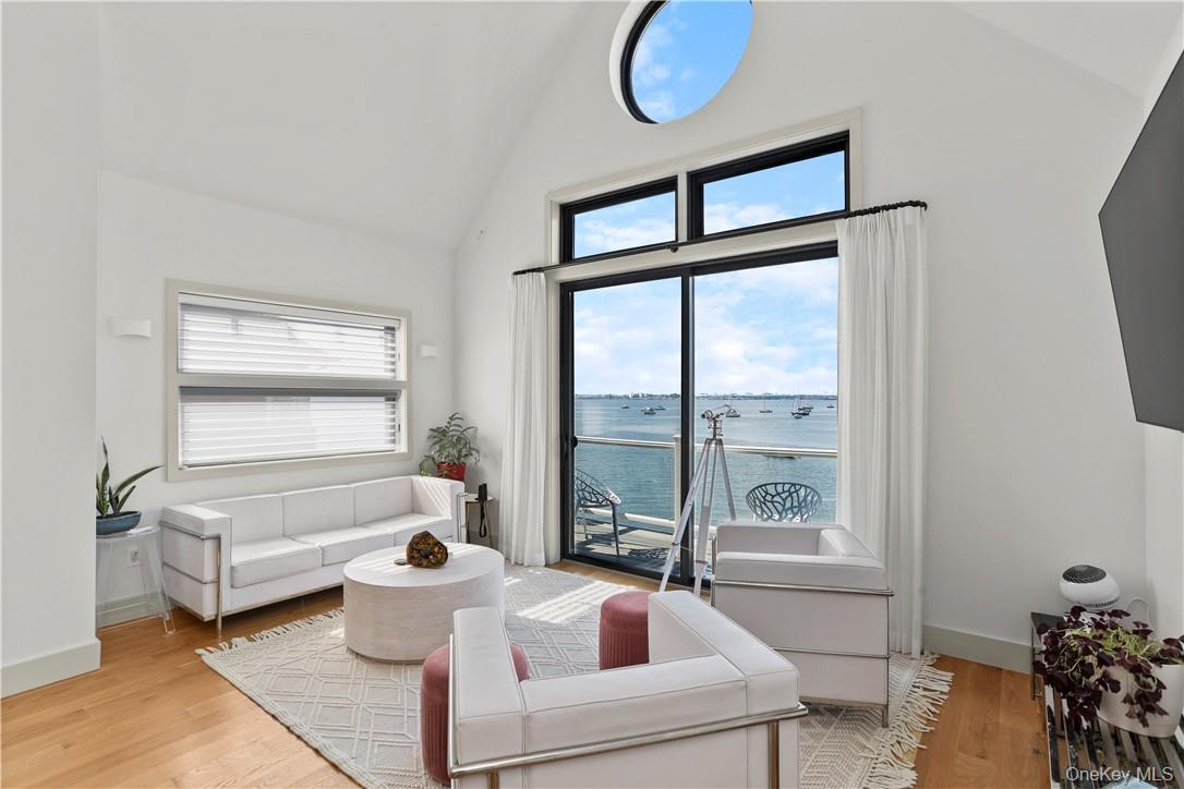 #7 photo, 81 Rochelle Street, Bronx , NY 10464