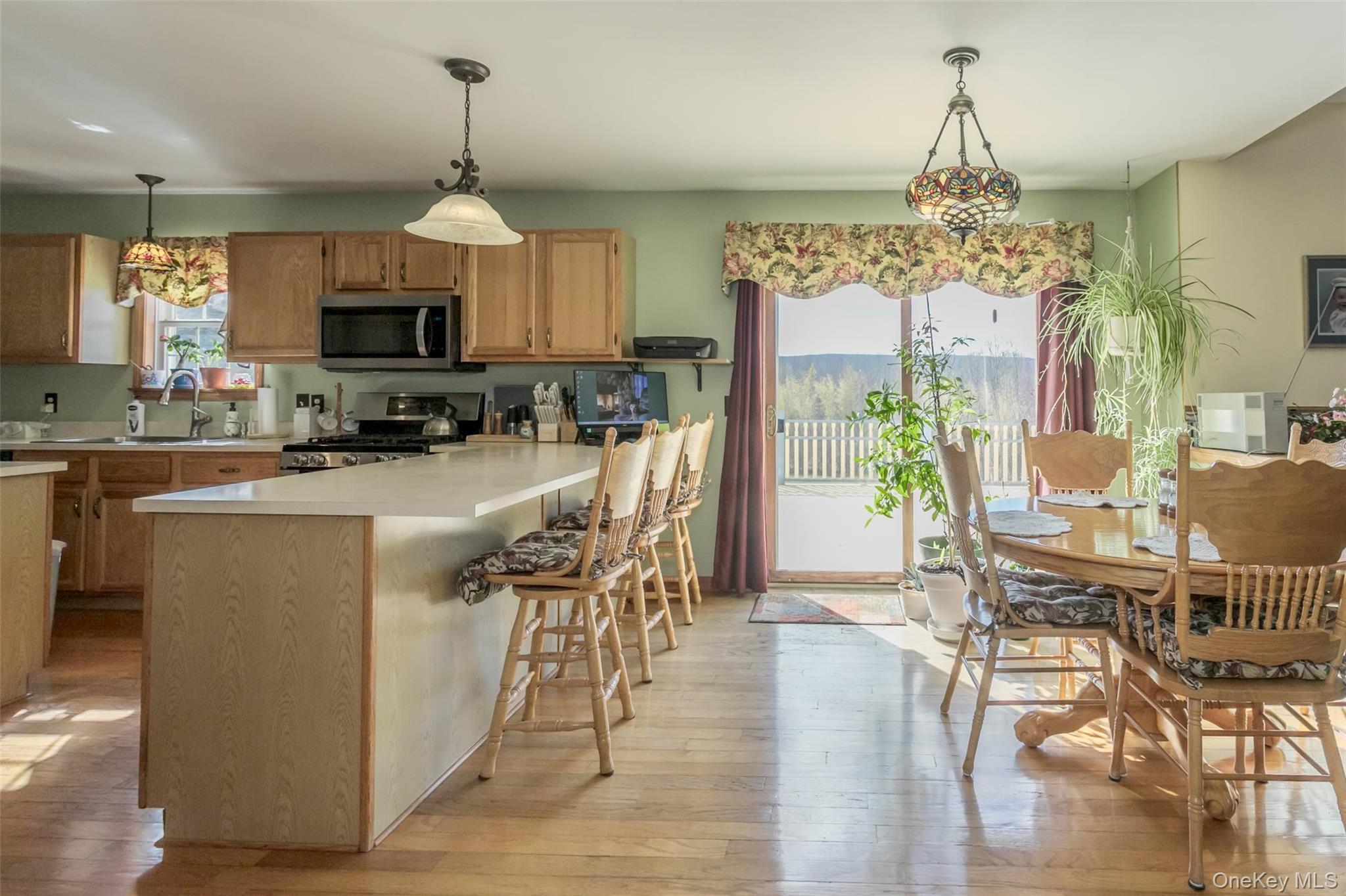 #10 photo, 24 Sesame Street, Rock Tavern , NY 12575