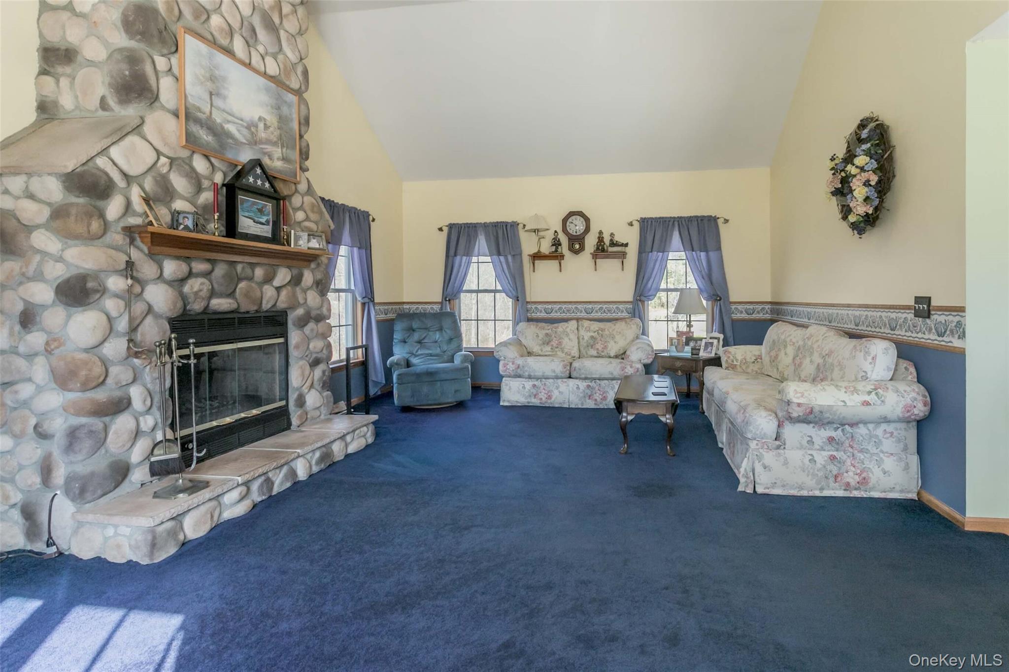 #15 photo, 24 Sesame Street, Rock Tavern , NY 12575