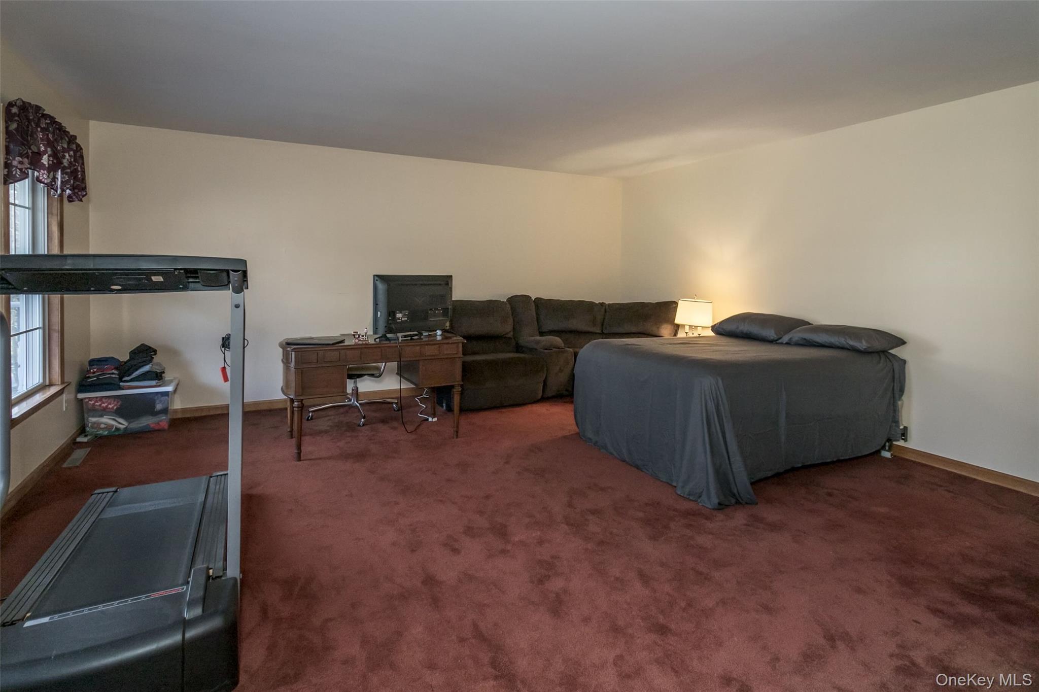 #19 photo, 24 Sesame Street, Rock Tavern , NY 12575