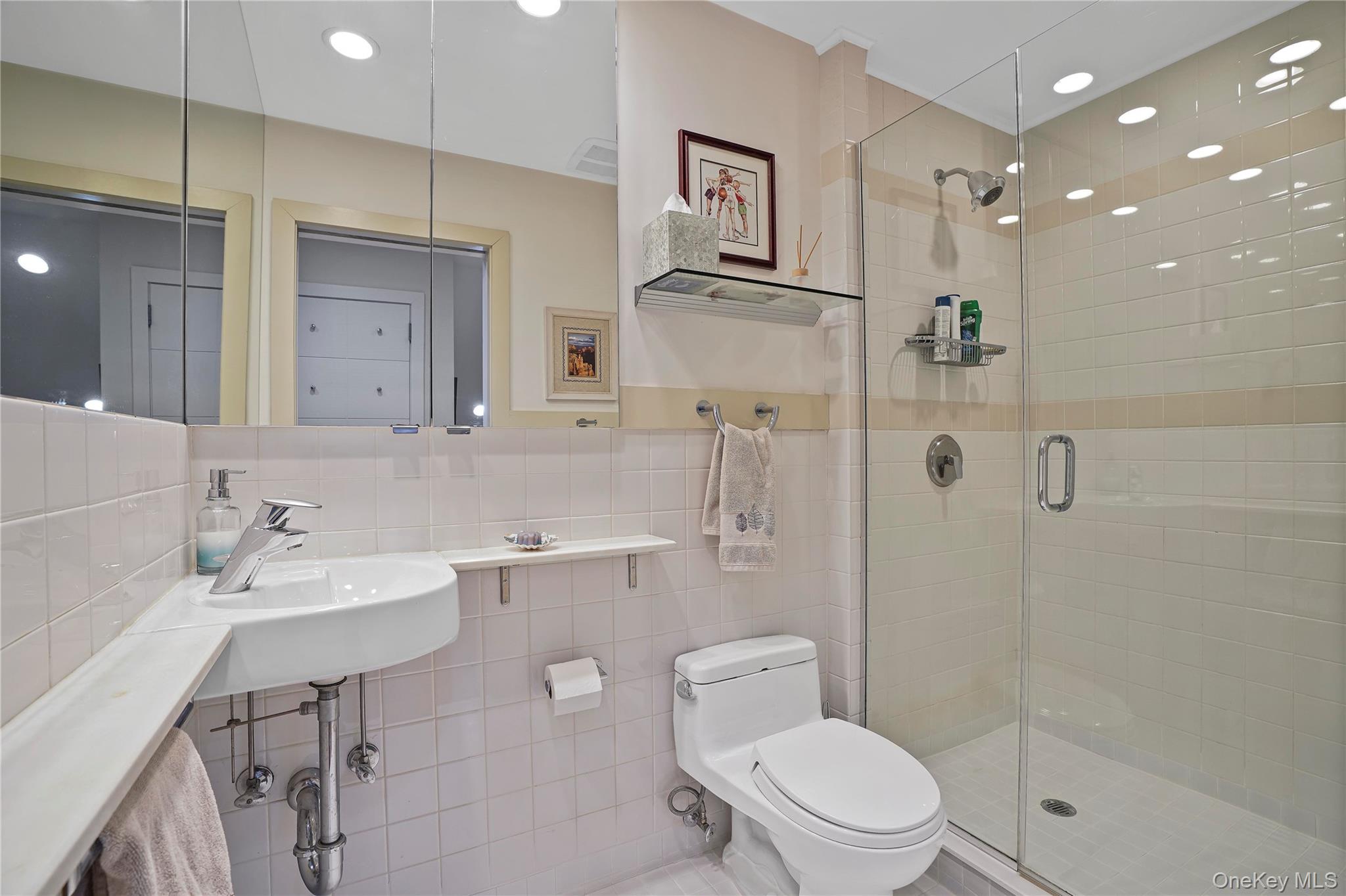 #18 photo, 3 Birchwood Road, White Plains , NY 10605