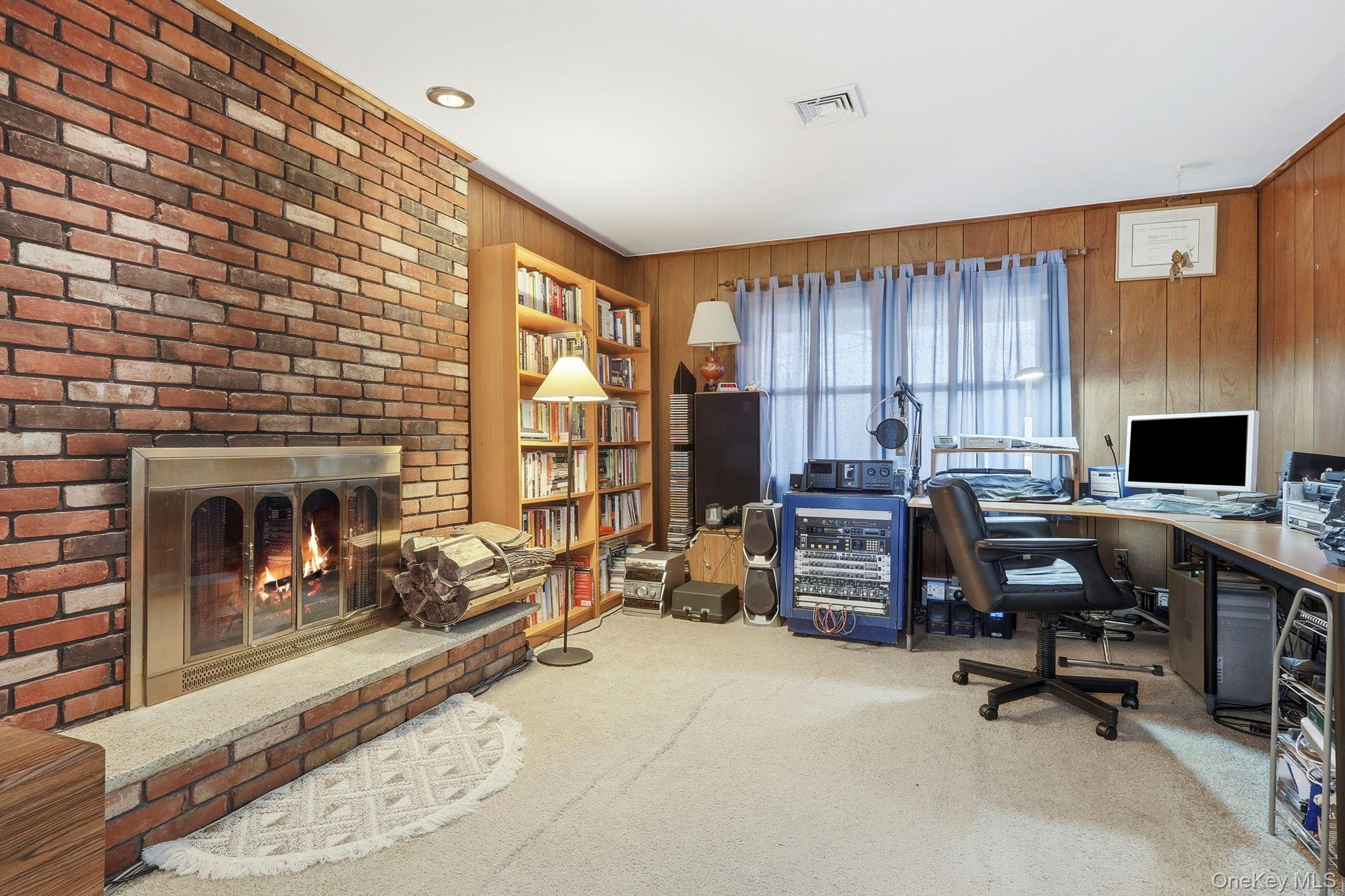 #9 photo, 33 Fulmar Road, Mahopac , NY 10541