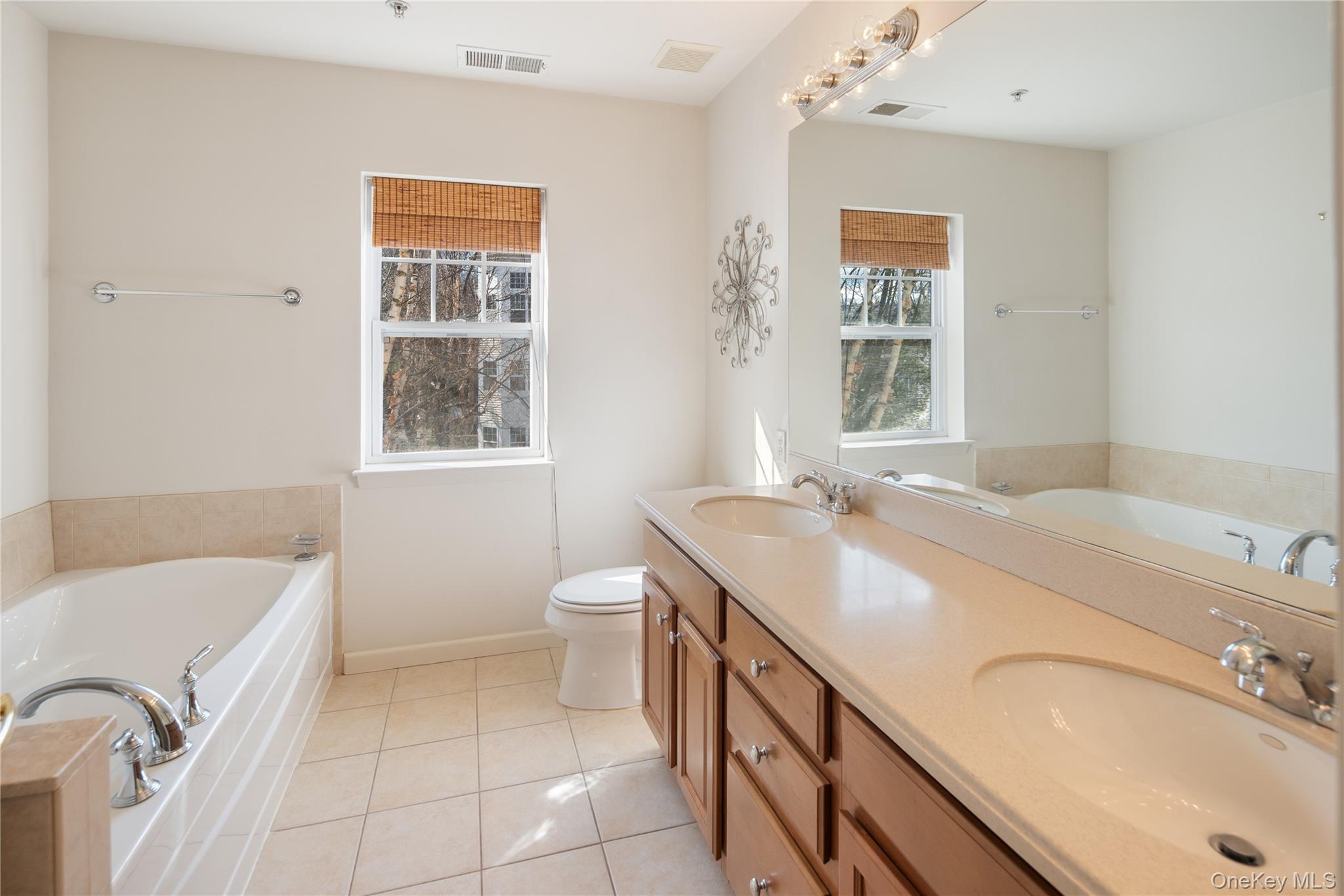 #13 photo, 121 Northview Court, Peekskill , NY 10566