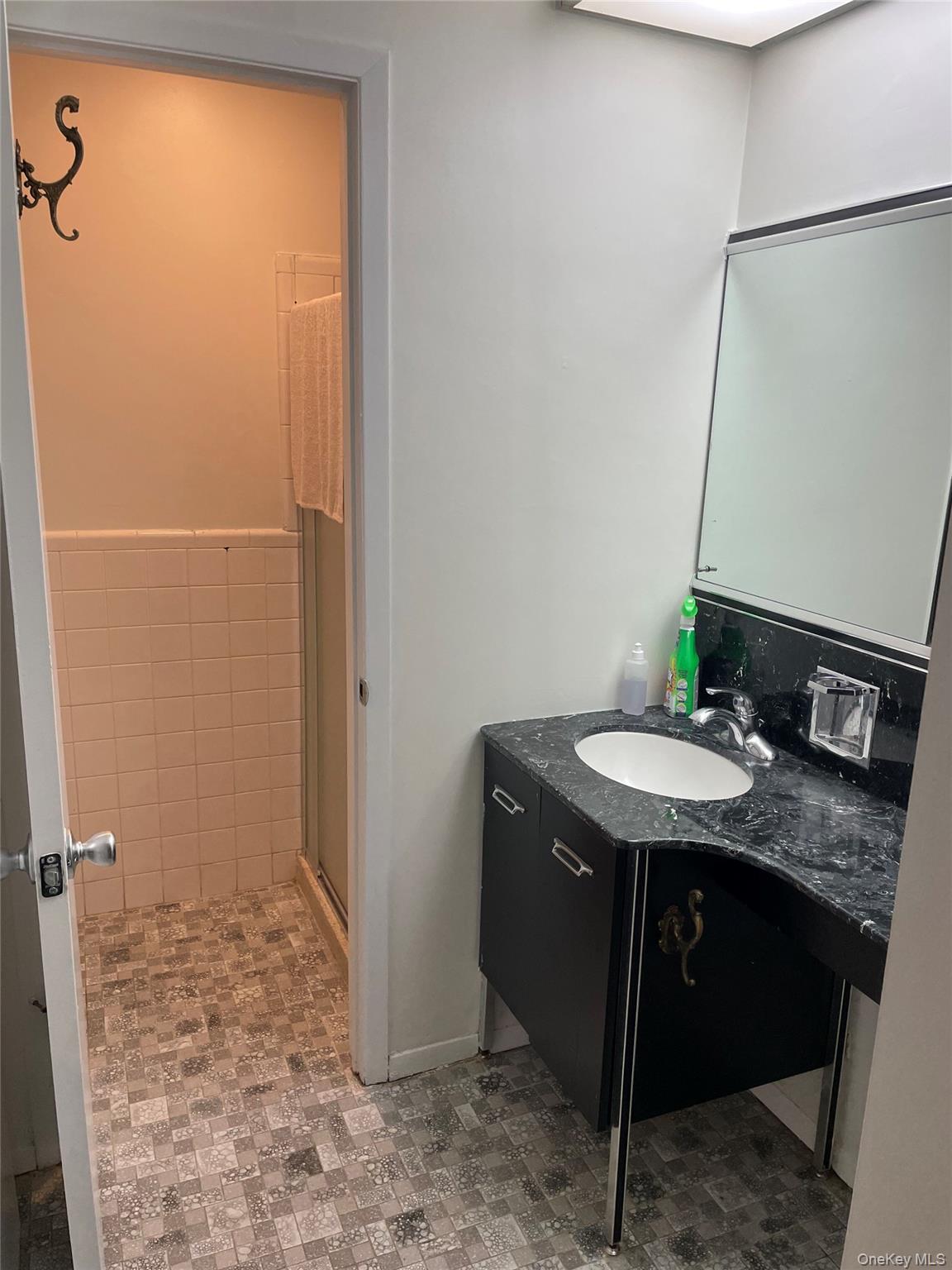 #5 photo, 912 Colony Drive, Hartsdale , NY 10530