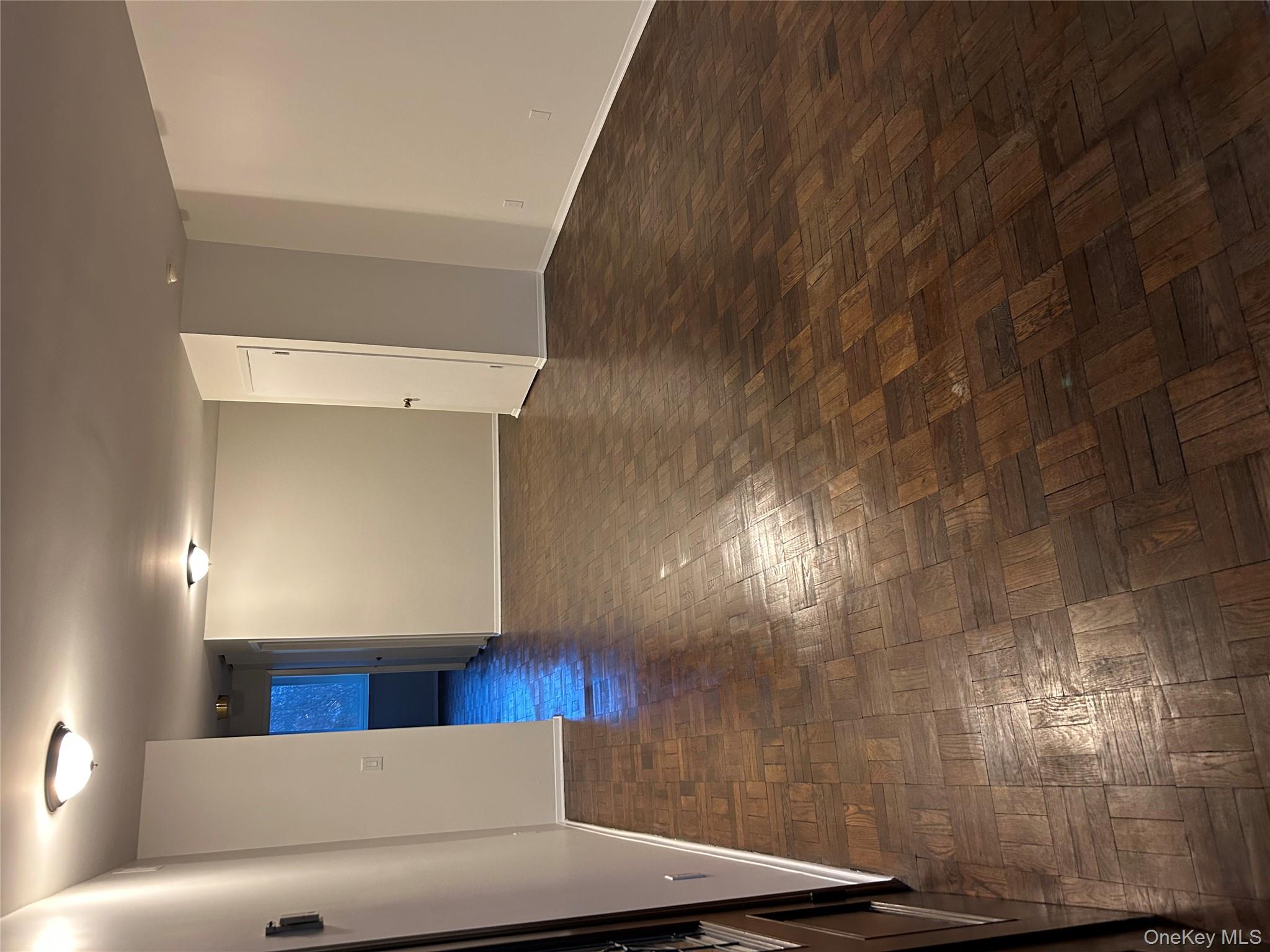 #8 photo, 912 Colony Drive, Hartsdale , NY 10530