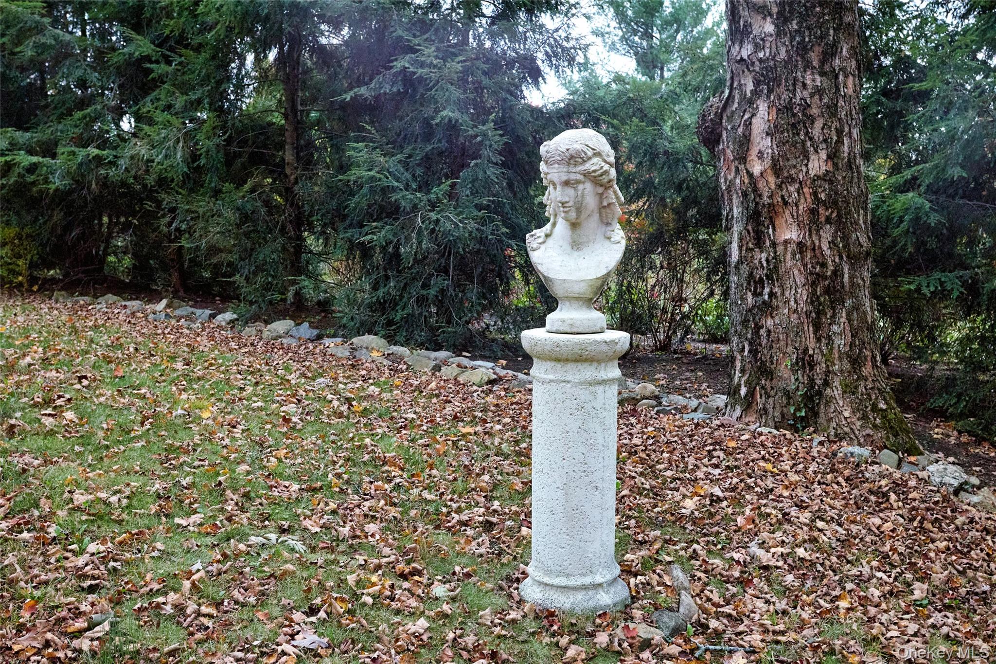 #3 photo, 72 Lookout Road, Tuxedo Park , NY 10987