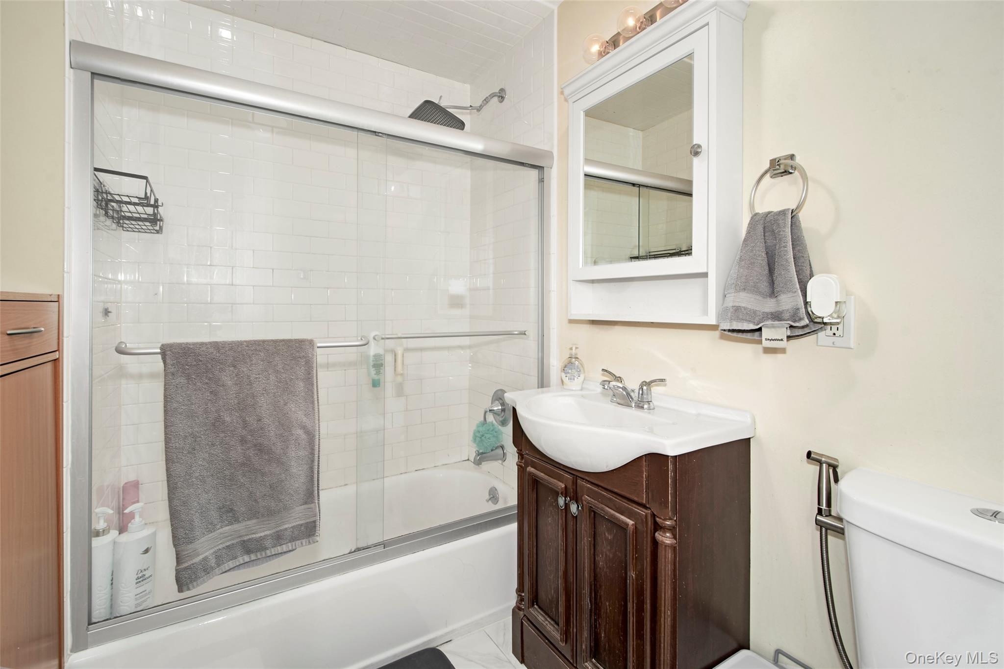 #3 photo, 123 Webster Avenue, Harrison , NY 10528