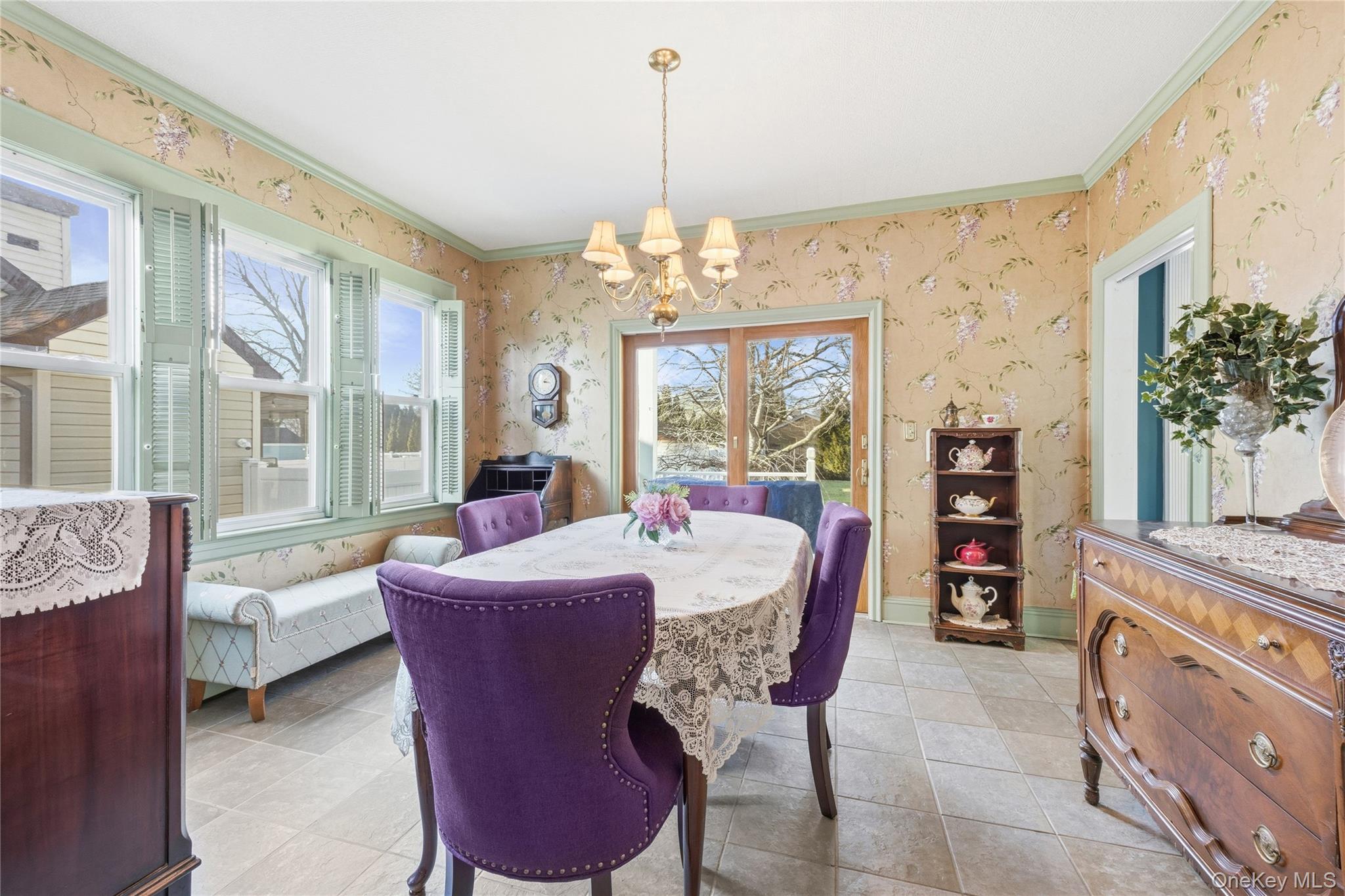 #11 photo, 3539 Park Avenue, নাসাউ কাউন্টি Wantagh , NY 11793