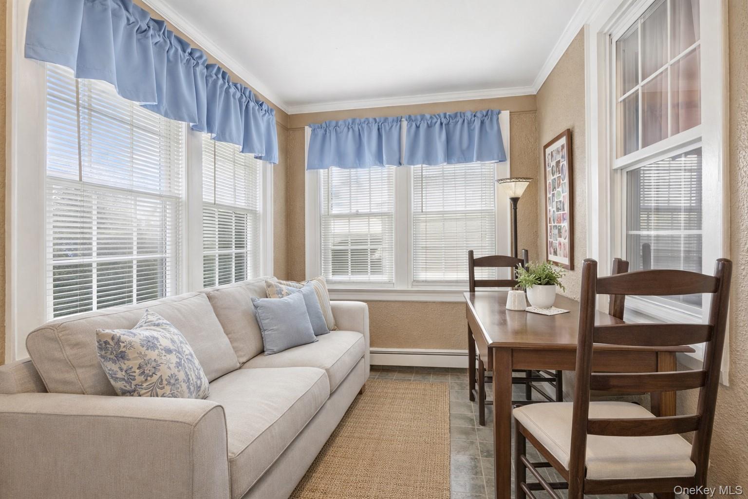 #4 photo, 3539 Park Avenue, নাসাউ কাউন্টি Wantagh , NY 11793