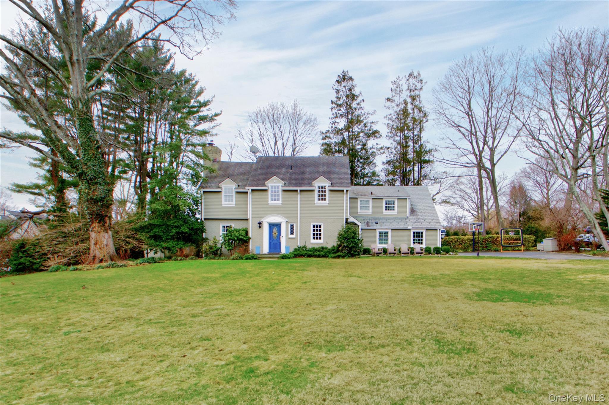 #1 photo, 109 Country Club Drive, Port Washington , NY 11050