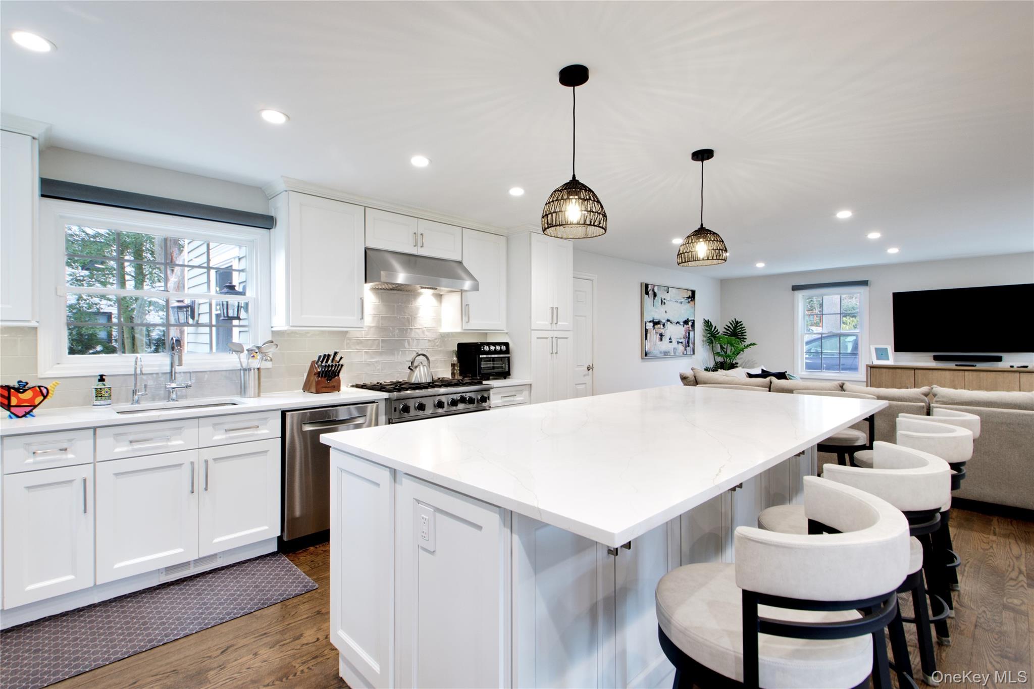 #10 photo, 109 Country Club Drive, 长岛 华盛顿港 Port Washington , NY 11050