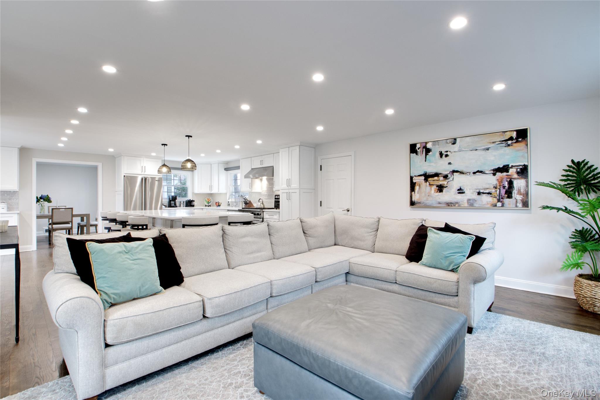 #14 photo, 109 Country Club Drive, 长岛 华盛顿港 Port Washington , NY 11050