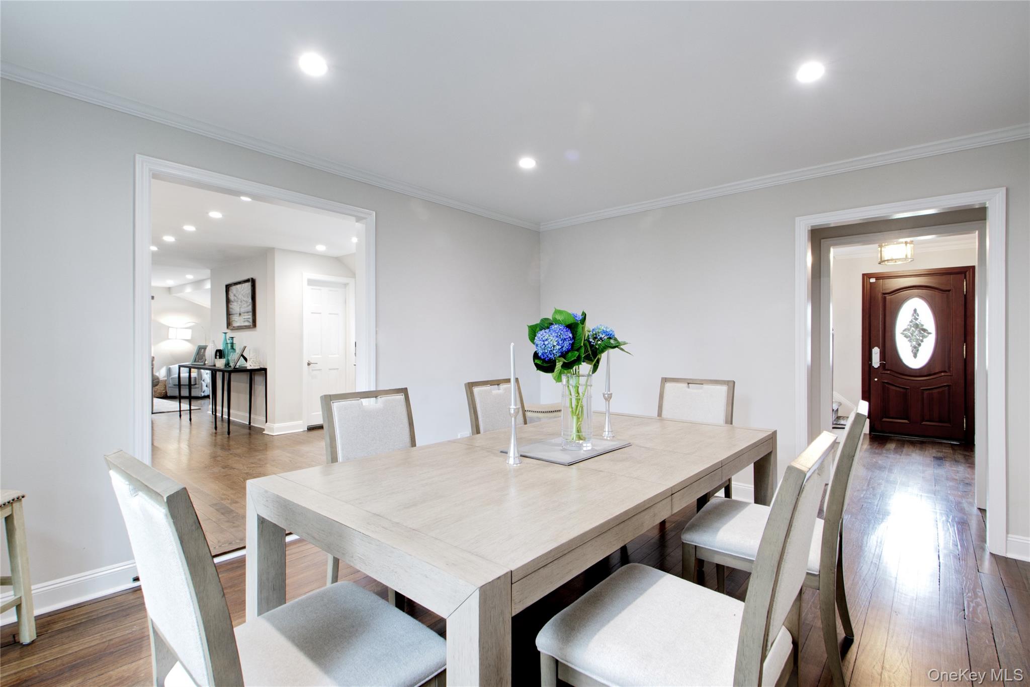 #16 photo, 109 Country Club Drive, 长岛 华盛顿港 Port Washington , NY 11050