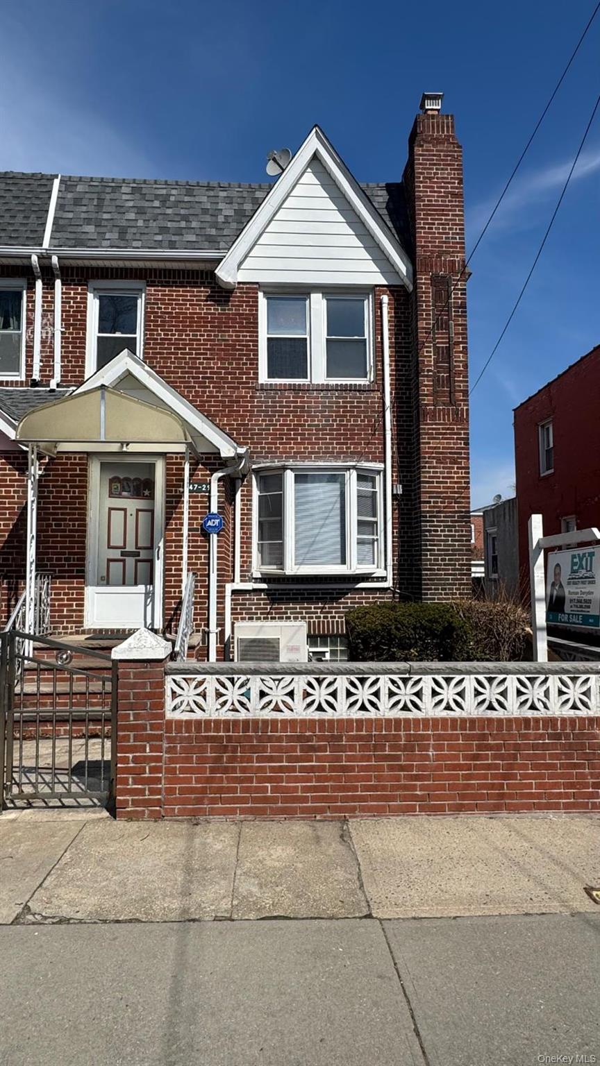 #3 photo, 14729 Coolidge Avenue, Briarwood , NY 11435