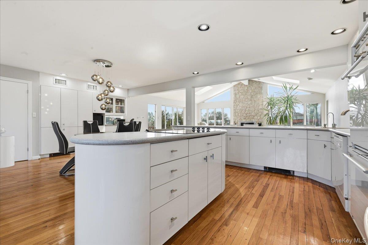 #12 photo, 3454 Woodward Street, Oceanside , NY 11572