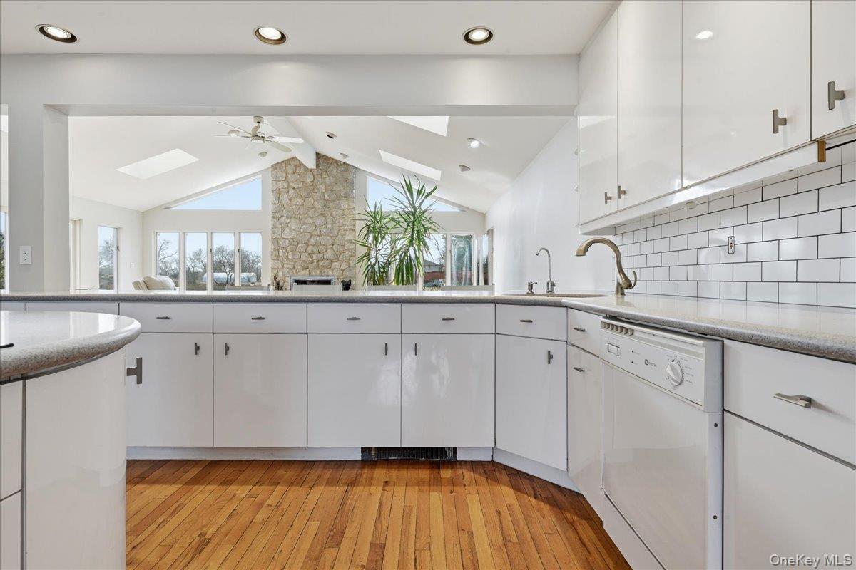 #14 photo, 3454 Woodward Street, Oceanside , NY 11572