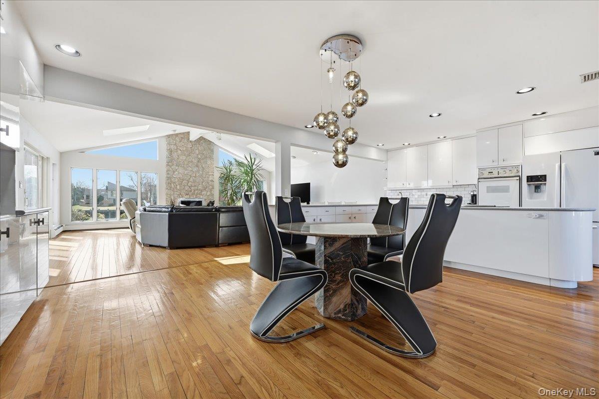 #8 photo, 3454 Woodward Street, Oceanside , NY 11572