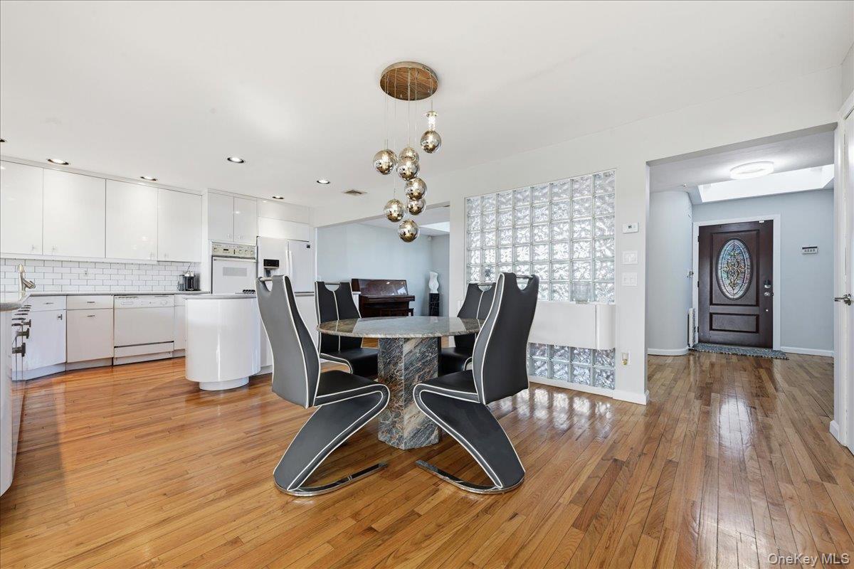 #9 photo, 3454 Woodward Street, Oceanside , NY 11572