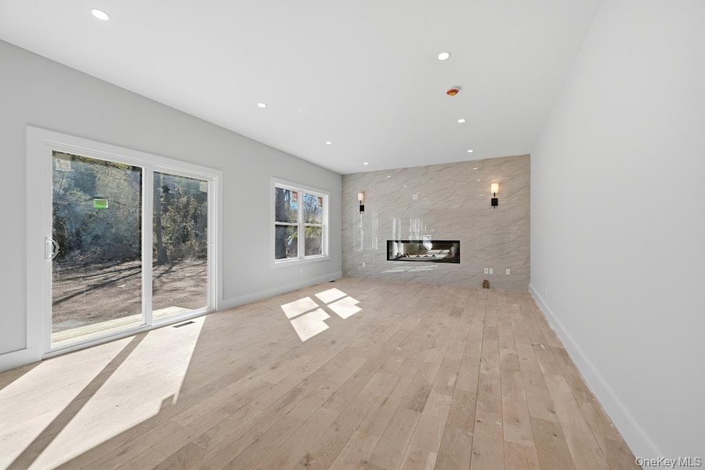 #17 photo, 4 lotto court Road, Lake Grove , NY 11755