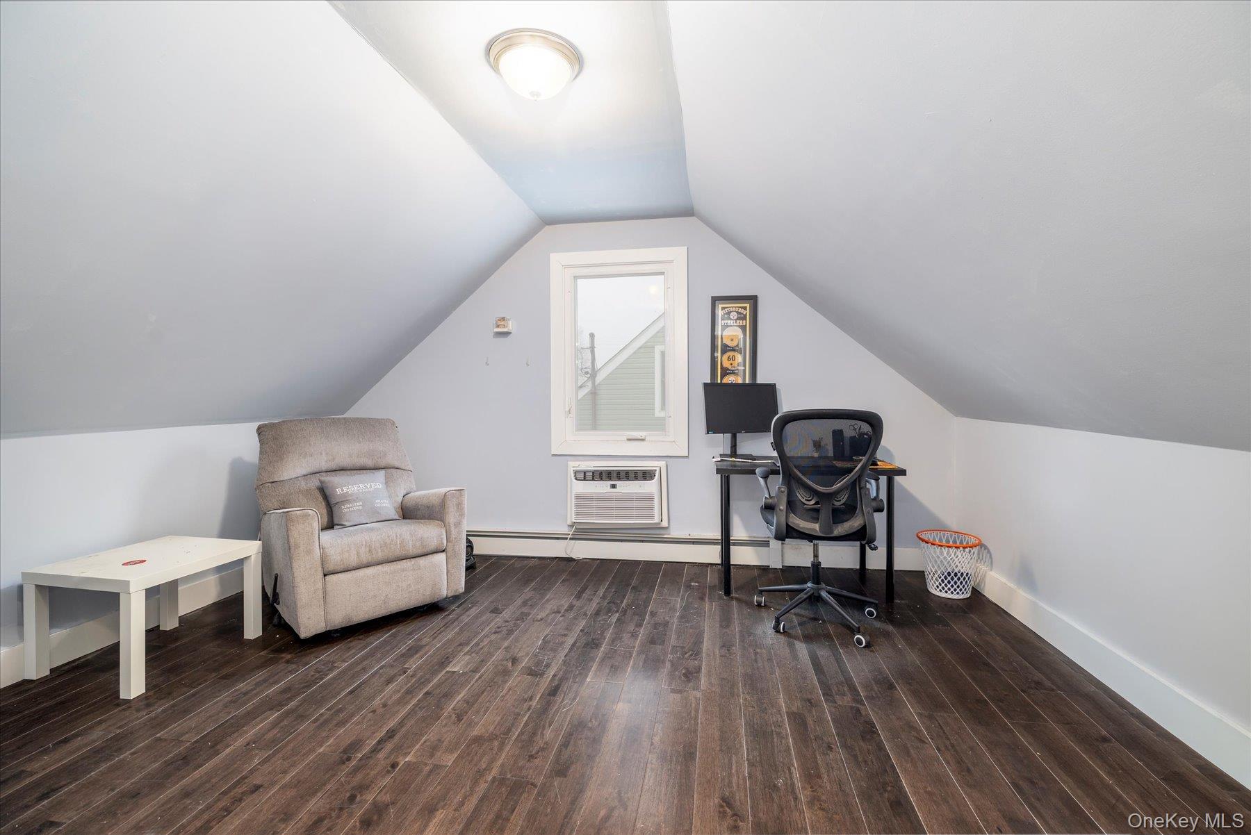 #20 photo, 3357 4th Street, Oceanside , NY 11572