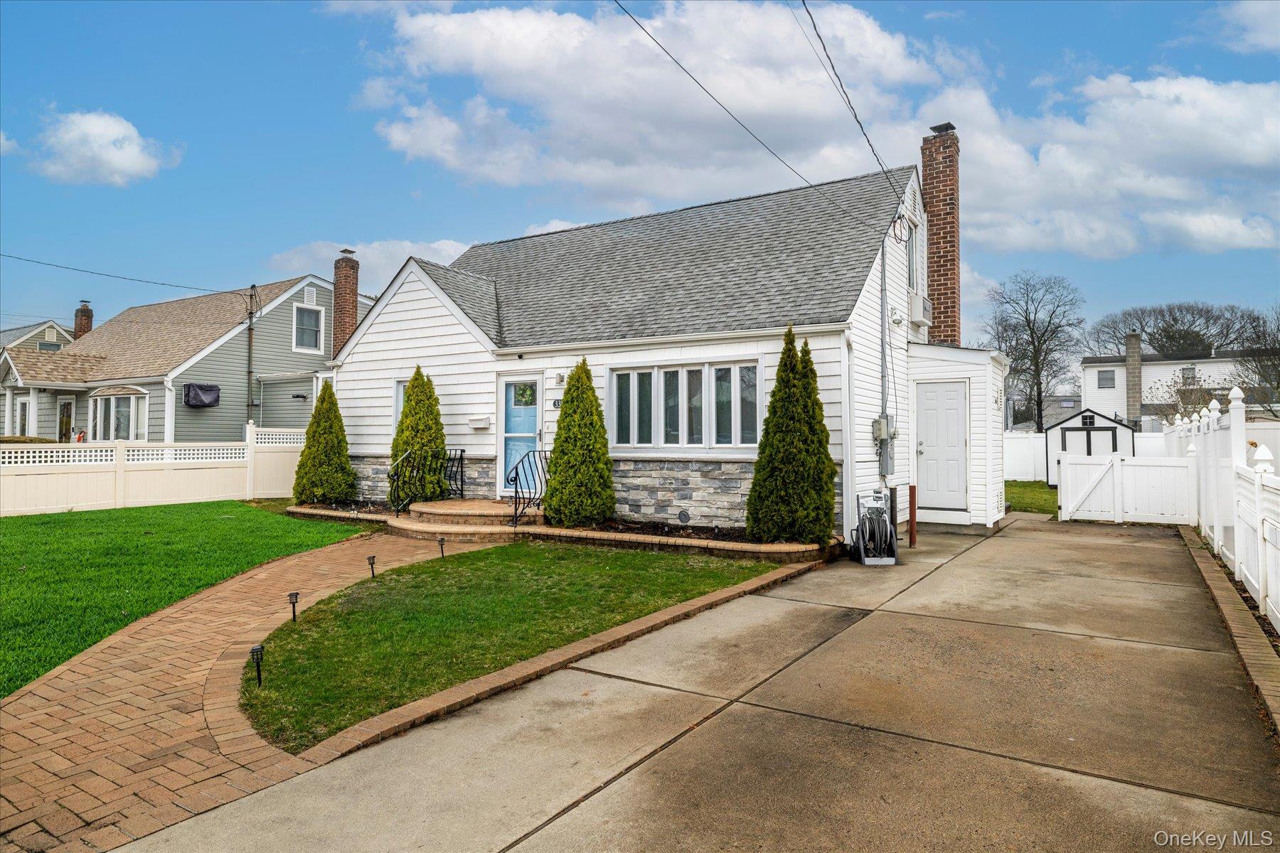 #3 photo, 3357 4th Street, Oceanside , NY 11572