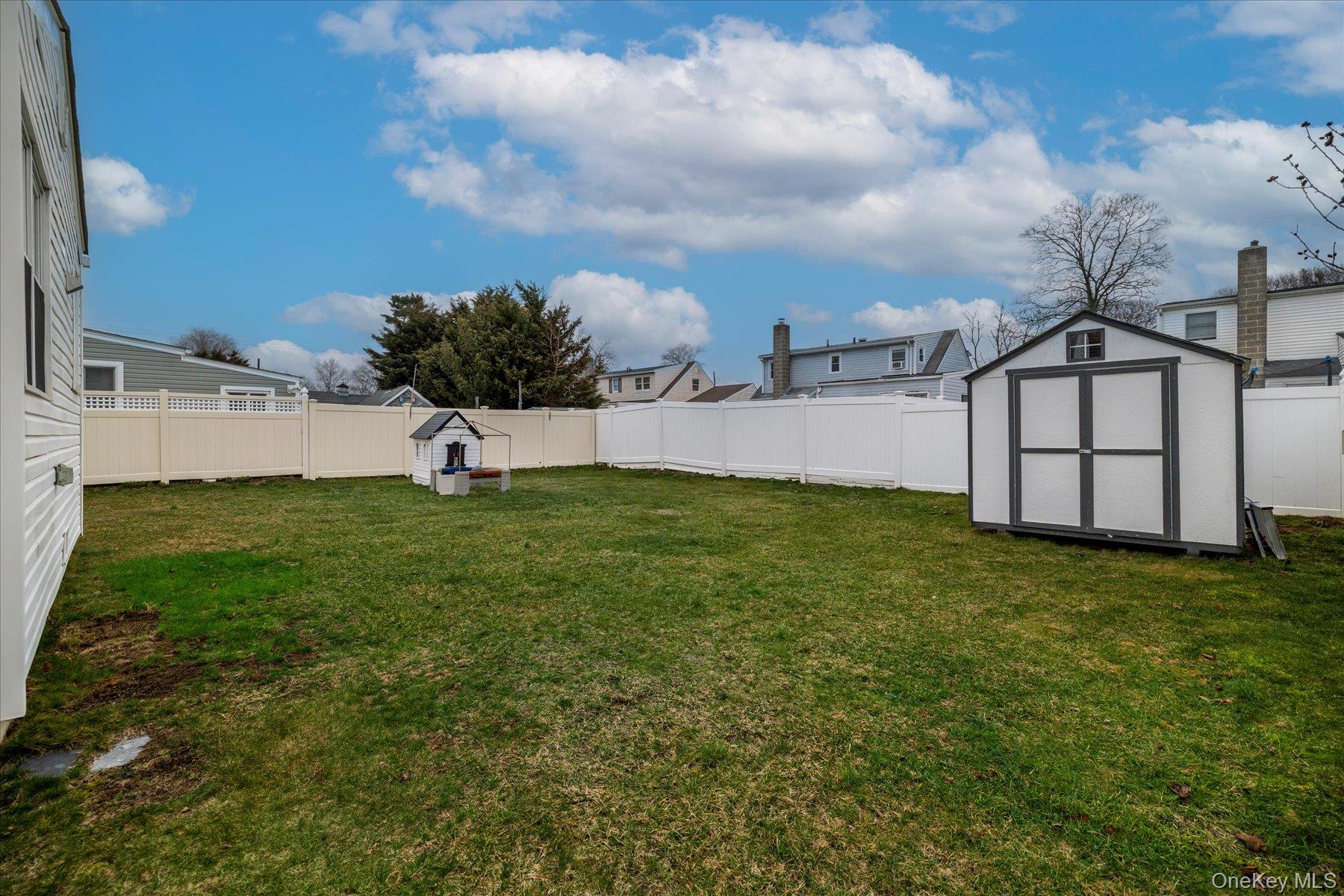 #4 photo, 3357 4th Street, Oceanside , NY 11572