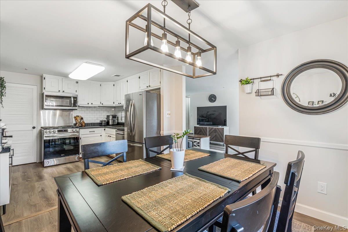 #3 photo, 199 Skyline Drive, Coram , NY 11727