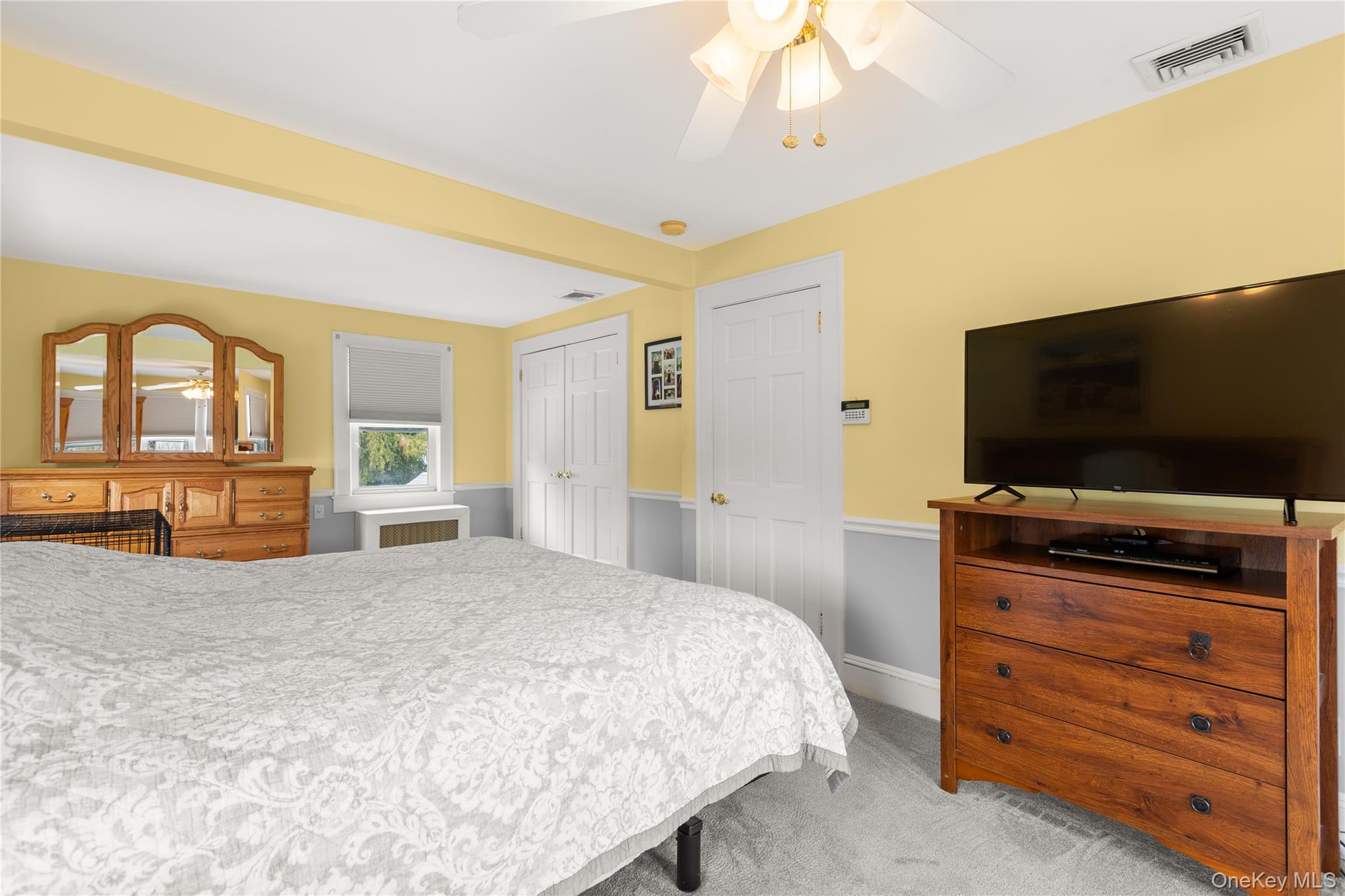 #15 photo, 147 Pennsylvania Avenue, Freeport , NY 11520