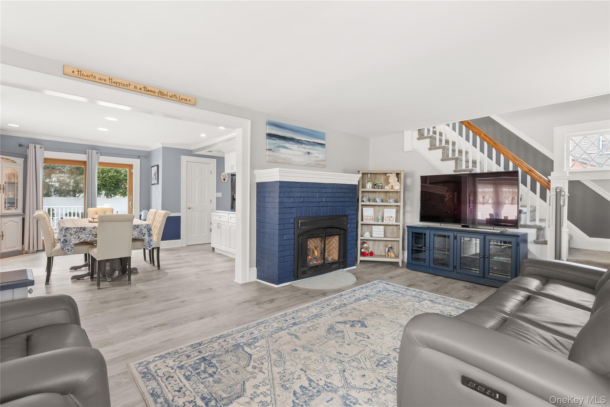 #4 photo, 147 Pennsylvania Avenue, Freeport , NY 11520