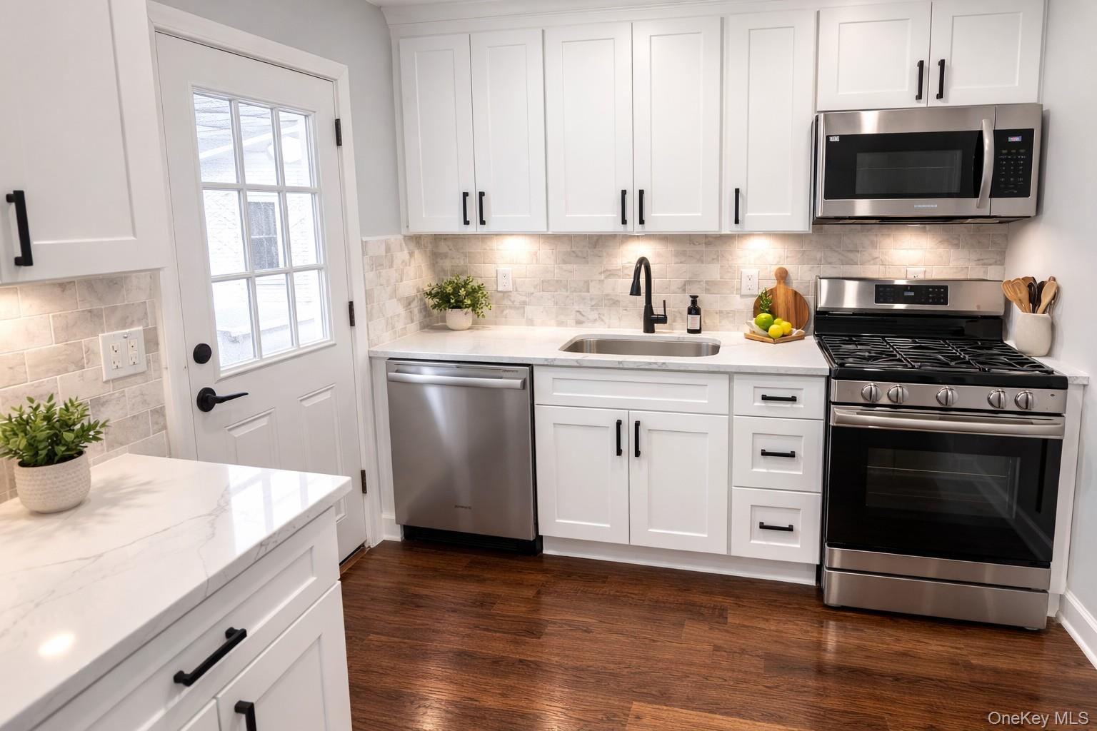 #3 photo, 268 Spruce Street, West Hempstead , NY 11552