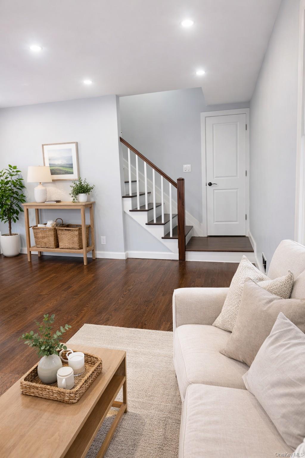 #8 photo, 268 Spruce Street, West Hempstead , NY 11552