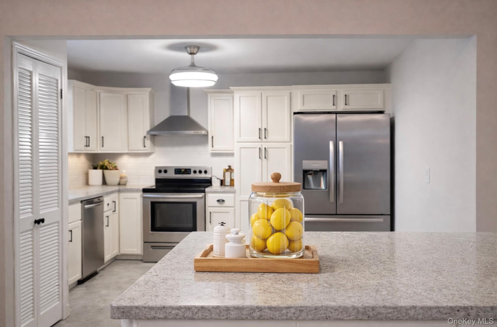 #3 photo, 56 Wylde Road, Mount Sinai , NY 11766