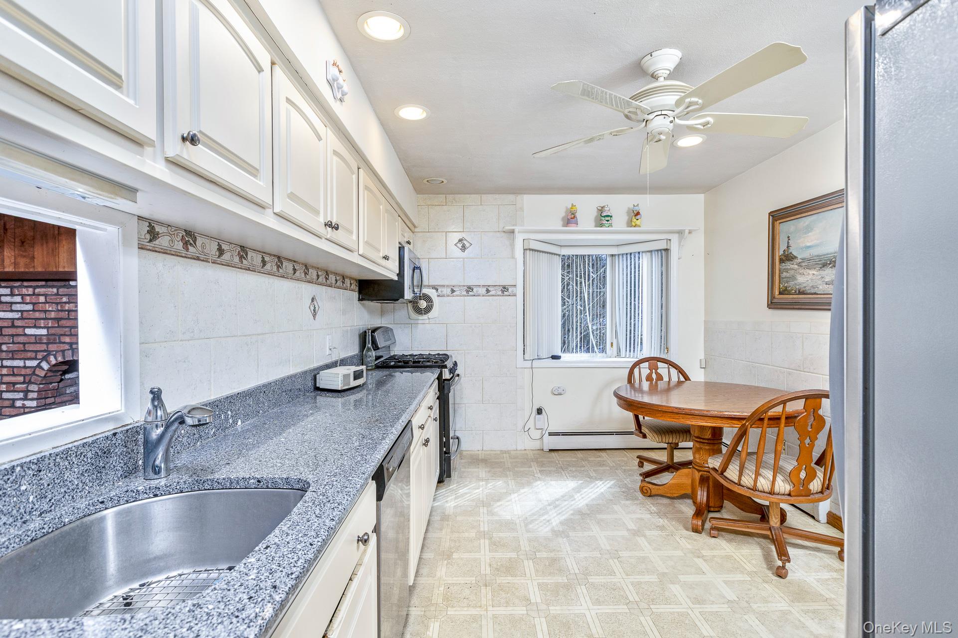 #10 photo, 23 Village Lane, Hauppauge , NY 11788