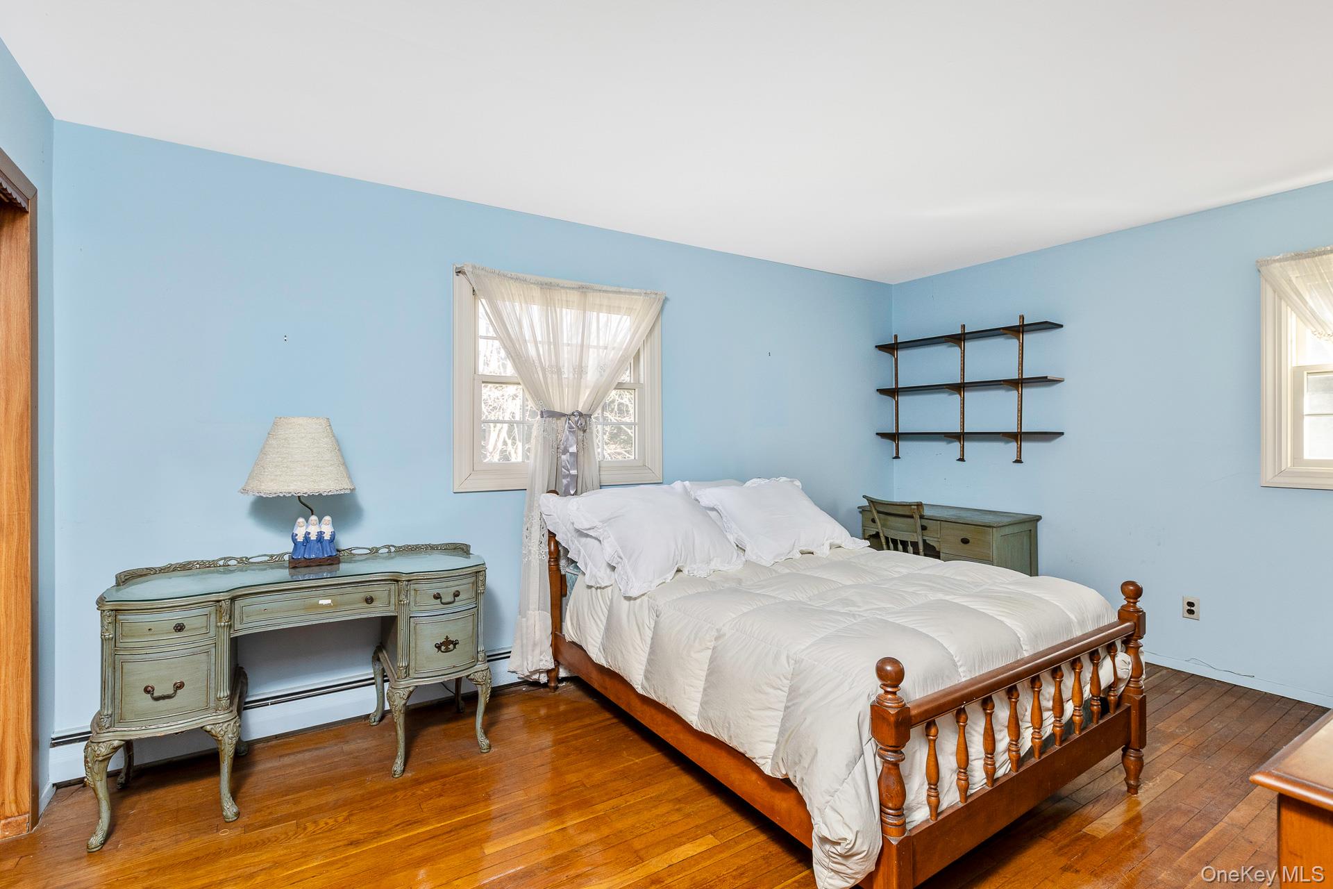 #18 photo, 23 Village Lane, Hauppauge , NY 11788