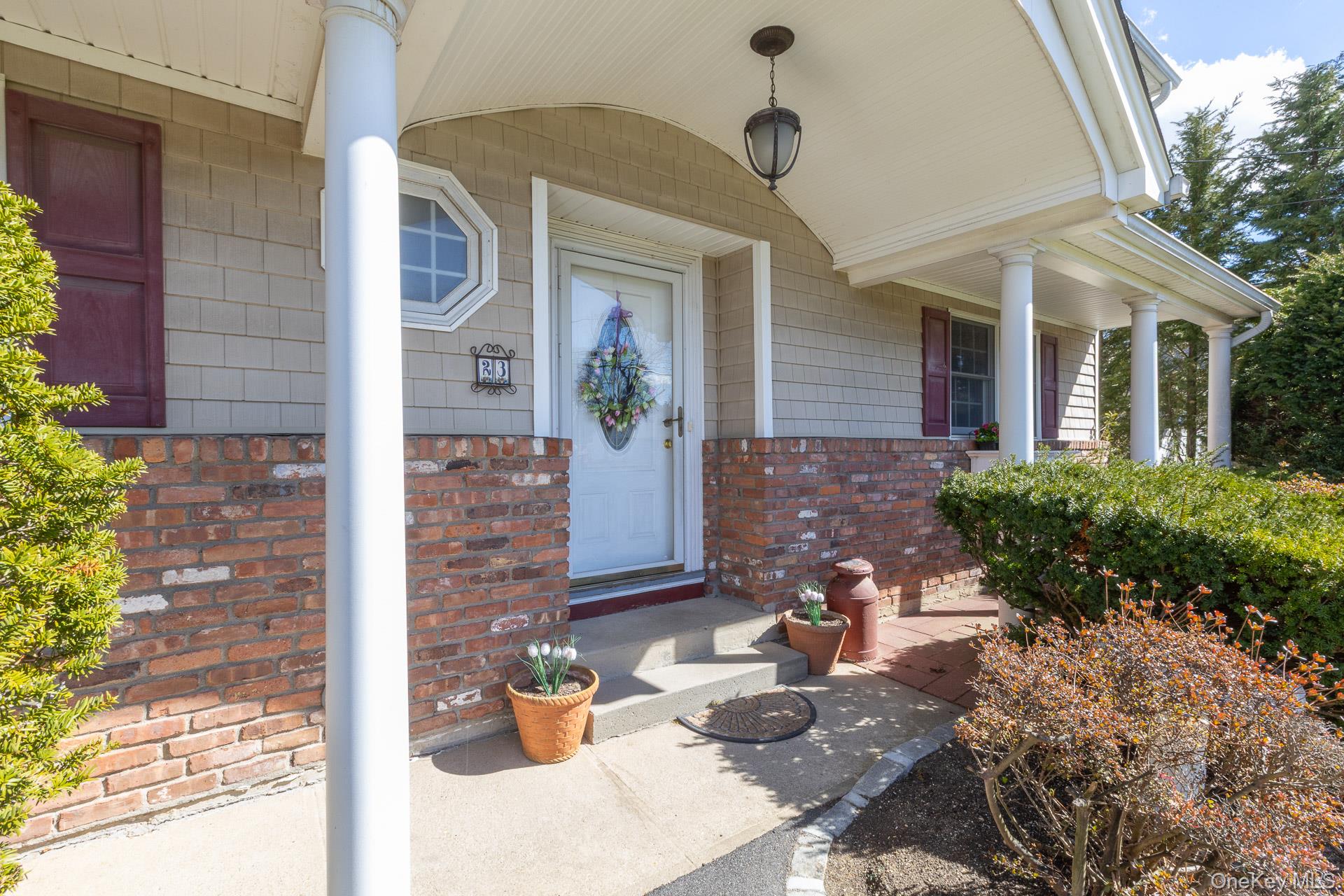 #4 photo, 23 Village Lane, Hauppauge , NY 11788