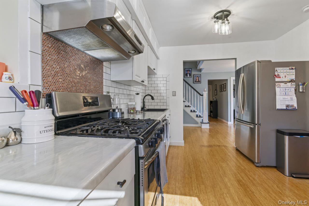 #10 photo, 11 Dennard Road, Hauppauge , NY 11788