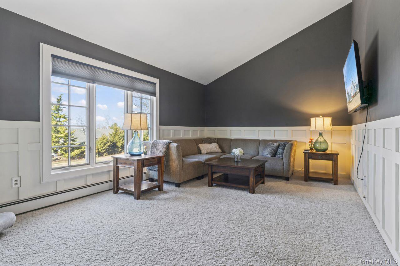 #17 photo, 11 Dennard Road, Hauppauge , NY 11788