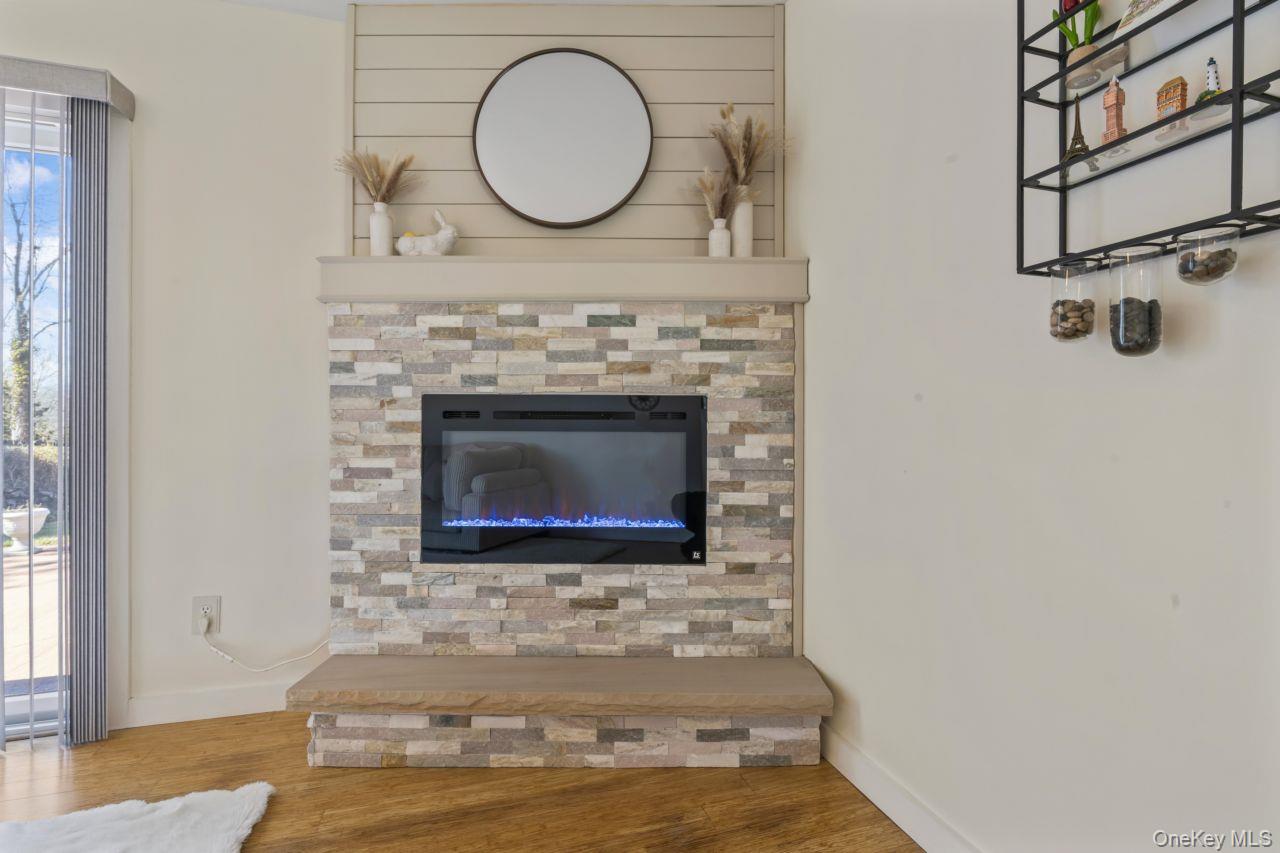 #20 photo, 11 Dennard Road, Hauppauge , NY 11788