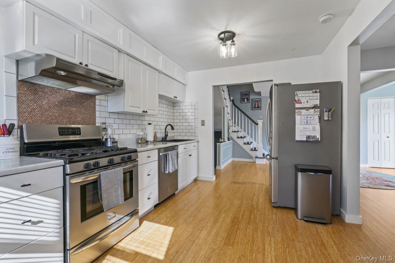 #9 photo, 11 Dennard Road, Hauppauge , NY 11788