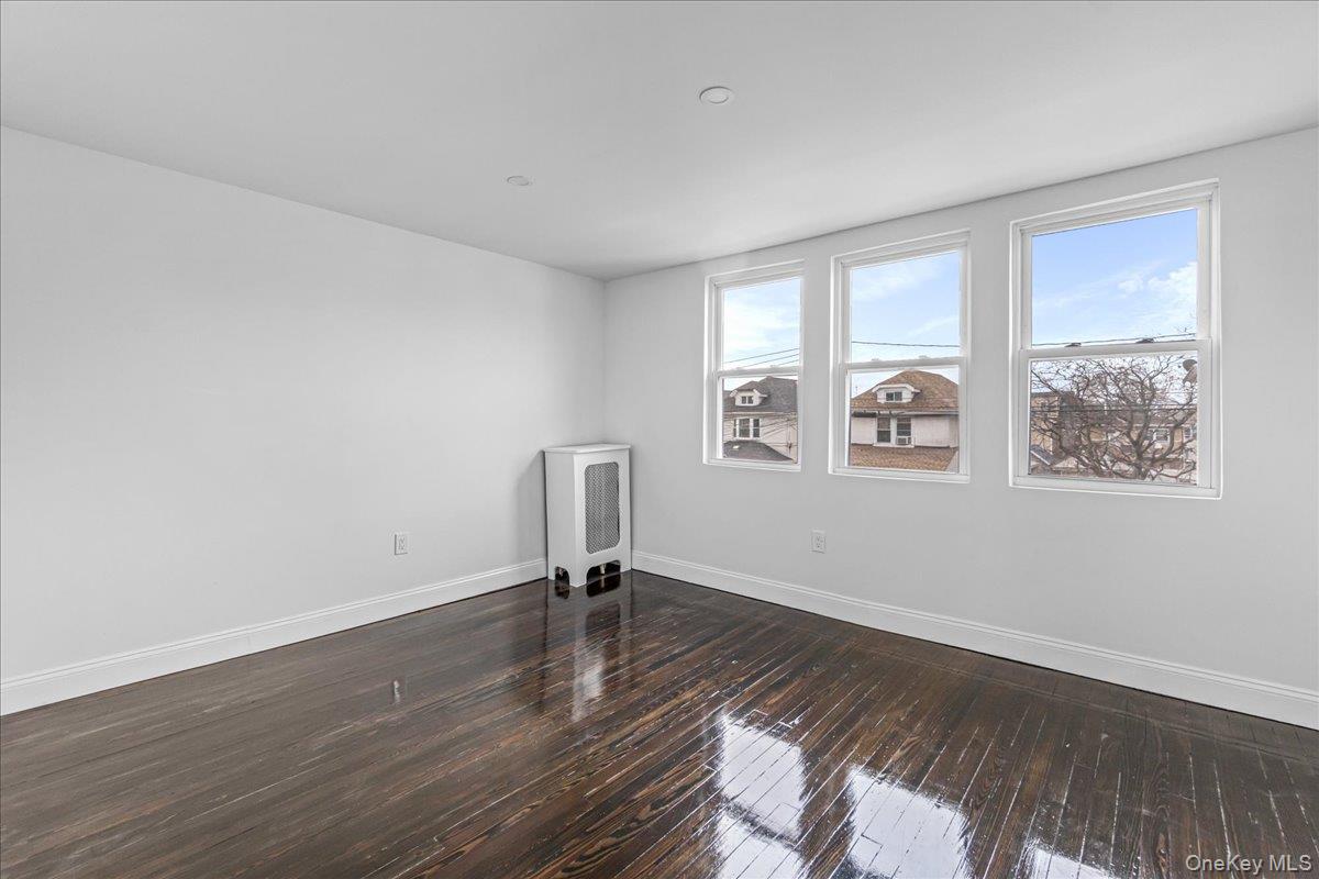 #8 photo, 101-19 130th Street, 皇后區 Richmond Hill S. , NY 11419