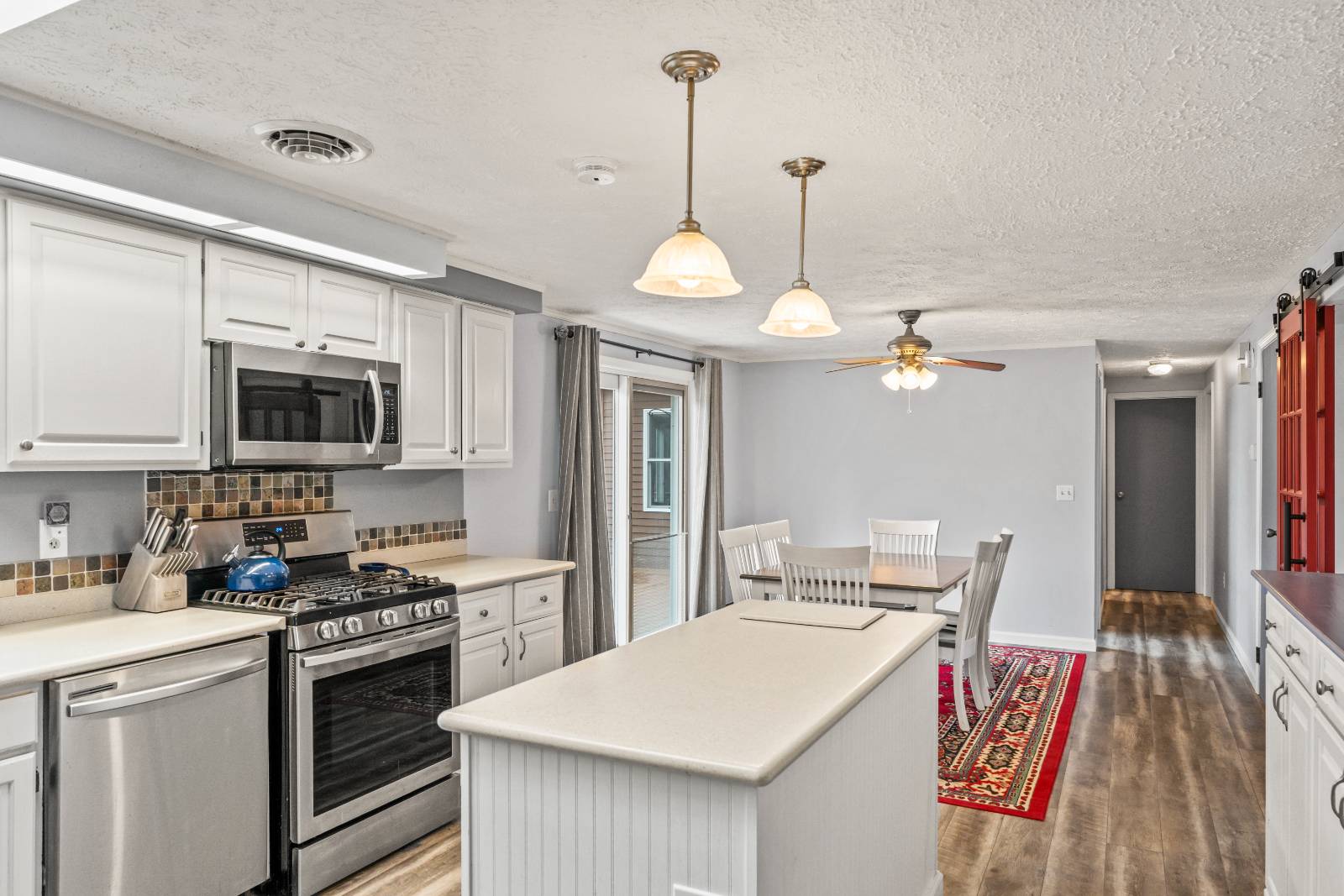 #10 photo, 1128 Green Corners, Amsterdam , NY 12010