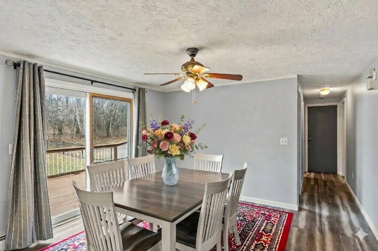 #12 photo, 1128 Green Corners, Amsterdam , NY 12010