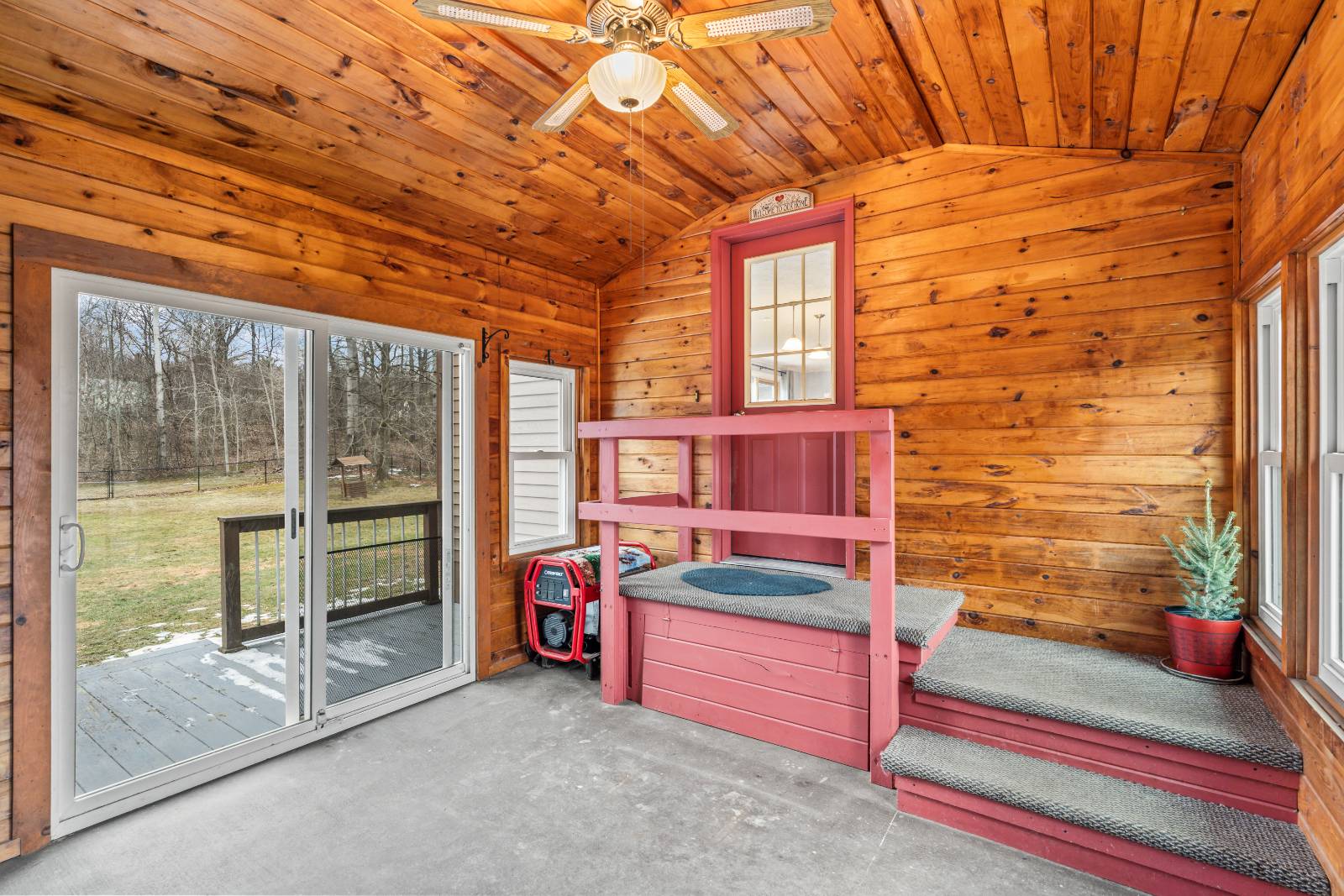 #28 photo, 1128 Green Corners, Amsterdam , NY 12010