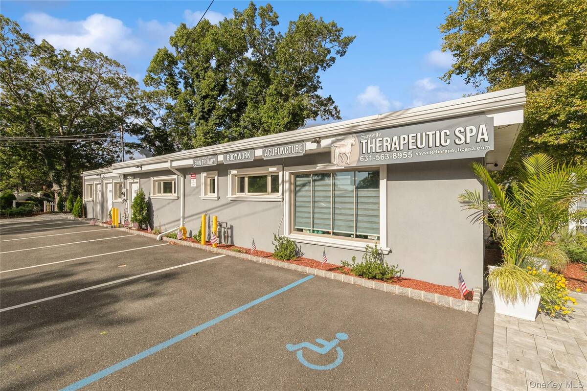 #15 photo, 1420 Montauk Highway, #Suite 1 - Treatment Rm 1, Oakdale , NY 11769