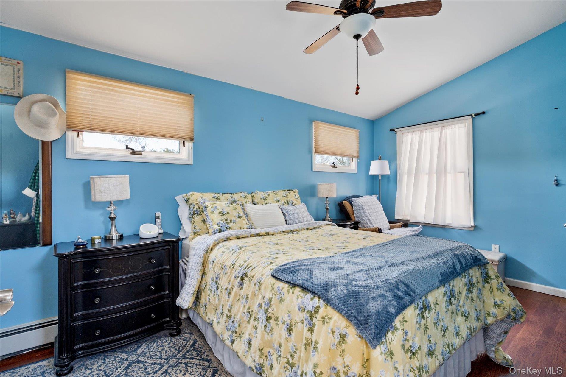 #18 photo, 165 Little Whaleneck Road, Merrick , NY 11566