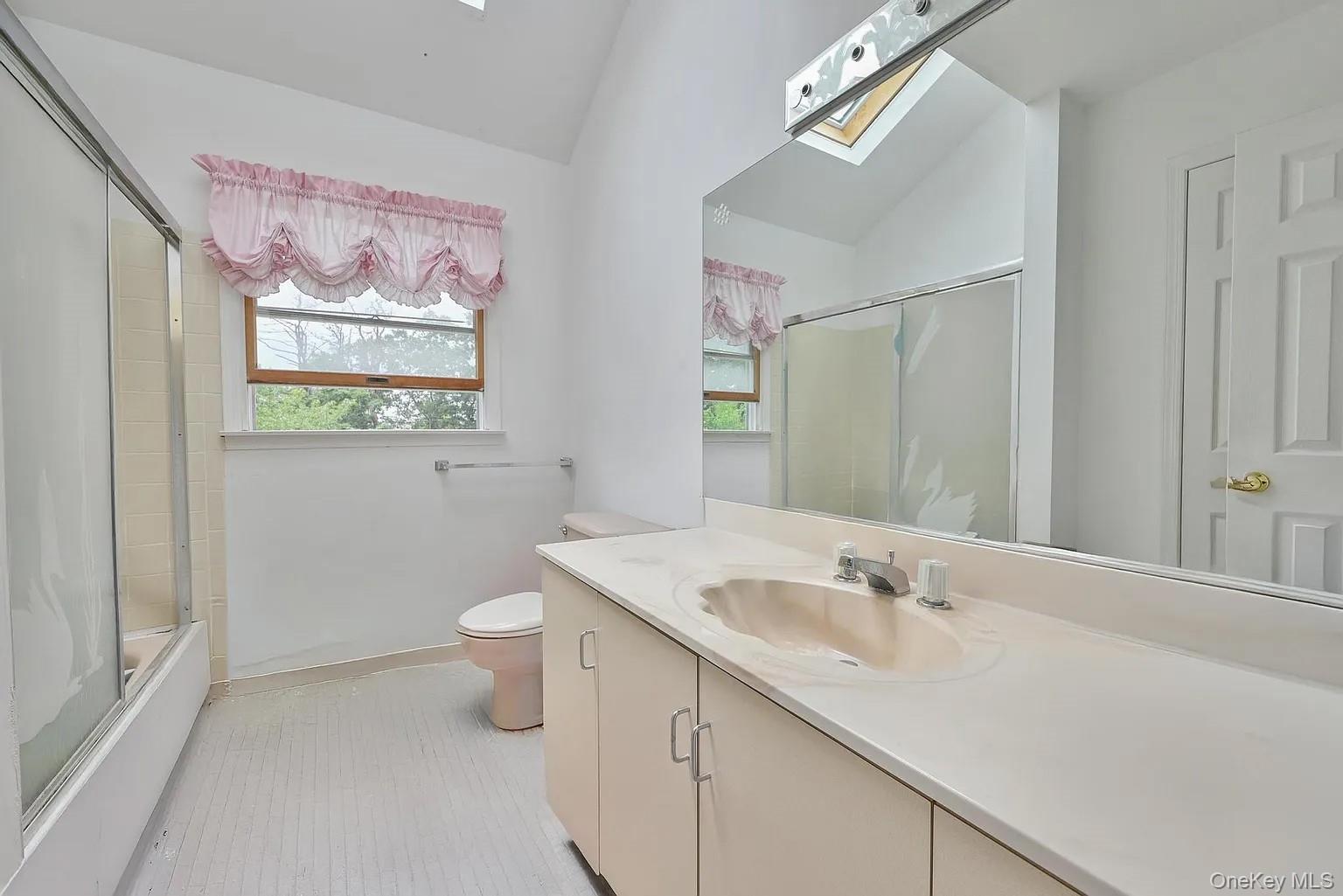 #24 photo, 30 Ashford Drive, Bohemia , NY 11716