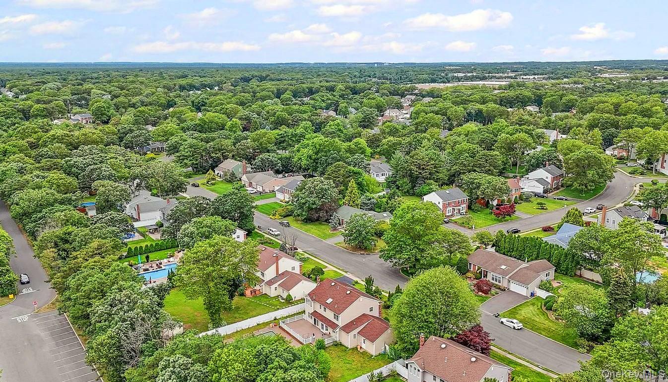 #31 photo, 30 Ashford Drive, Bohemia , NY 11716