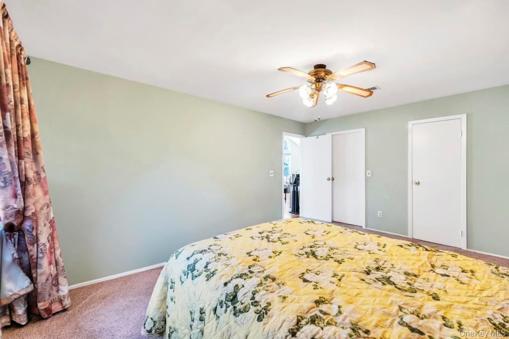 #22 photo, 13 Mallard Path, Coram , NY 11727