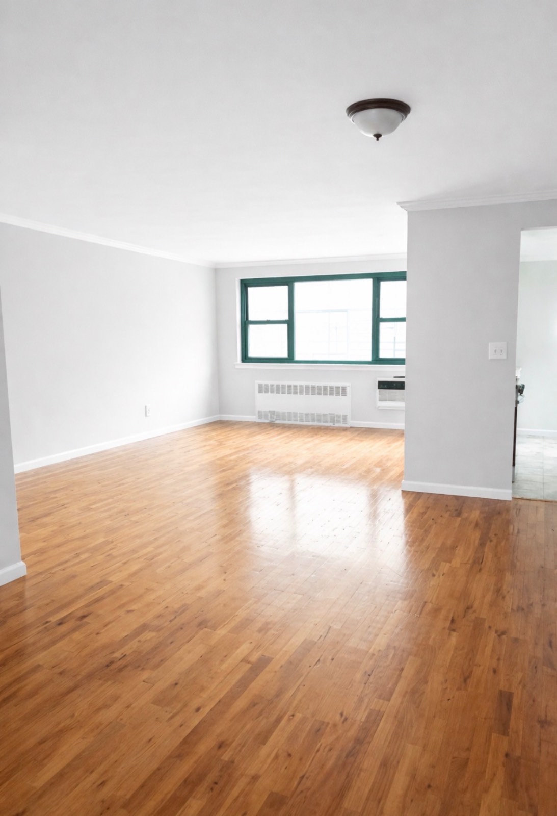 #4 photo, 210  Atlantic Ave, #C1G, Lynbrook , NY 11563